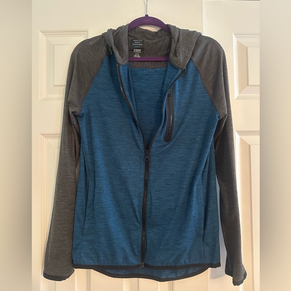 American Eagle Outfitters Blue and Gray Hoodie